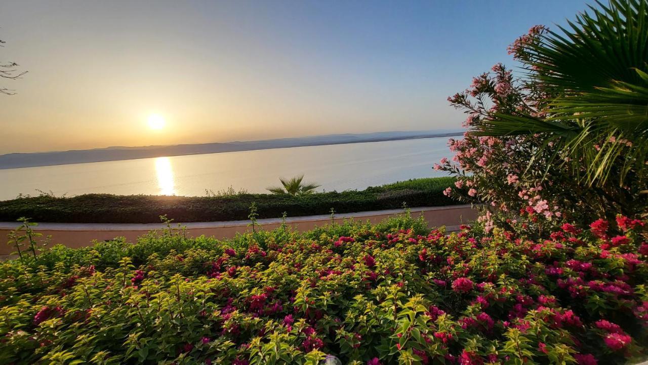 Comfy Stays Sea View Apartments At Deadsea Samarah Resort- Families & Couples During Weekends & Public Holidays Sweimeh Exterior foto